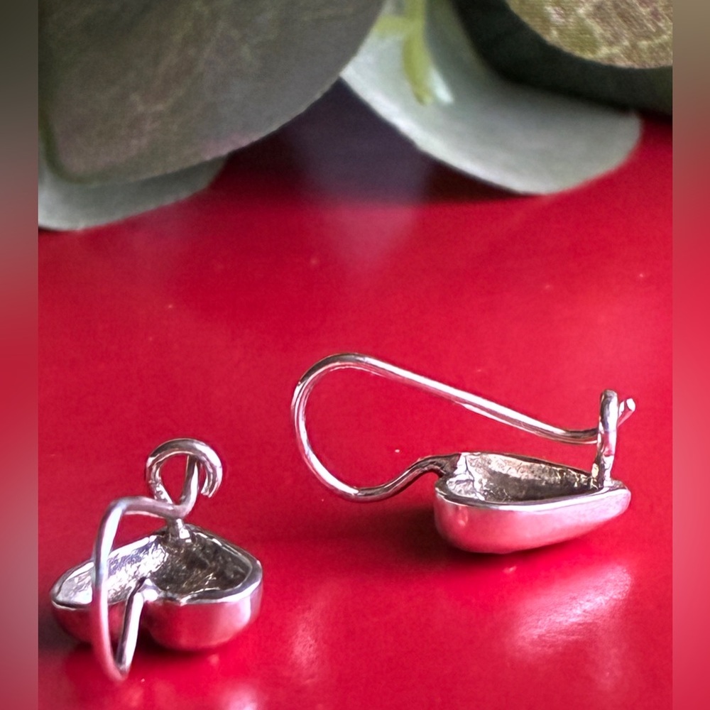 925 Silver Earrings,Heart Swirl Drop Earrings in Silver - Picture 8 of 9